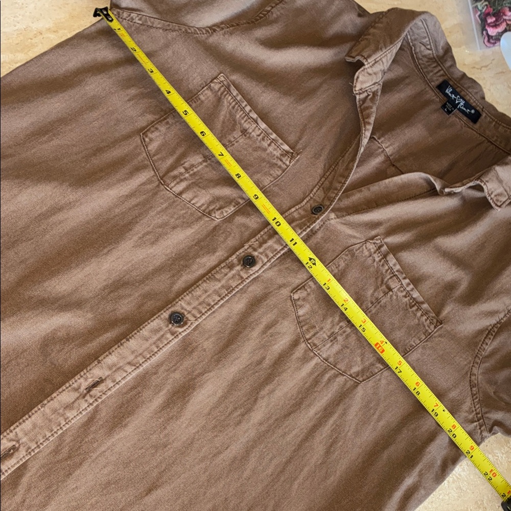 VELVET HEART Long Brown Button-Up Shirt, brass buttons, roll up sleeves. L - Picture 14 of 16